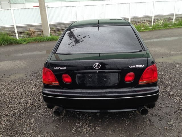 2001 Toyota Aristo JDM car for sale — photo 5 of 5