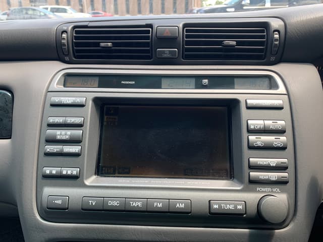 2000 Toyota Crown JDM car for sale — photo 8 of 12