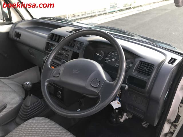 2000 Daihatsu Hijet JDM car for sale — photo 13 of 22