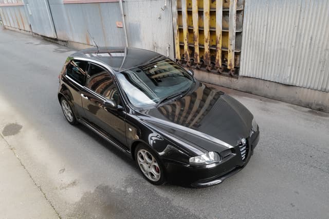 2004 Alfa Romeo JDM car for sale — photo 2 of 12