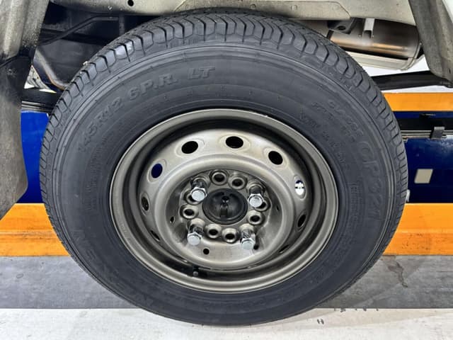 1991 Mitsubishi Minicab JDM car for sale — photo 17 of 25
