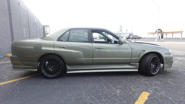 1997 Nissan Skyline JDM car for sale — photo 7 of 17