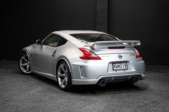 2010 Nissan Fairlady Z JDM car for sale — photo 10 of 20