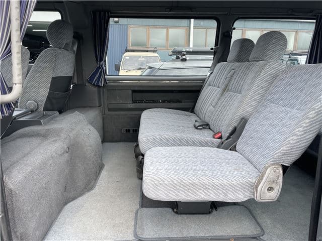 1995 Mitsubishi Delica JDM car for sale — photo 17 of 25
