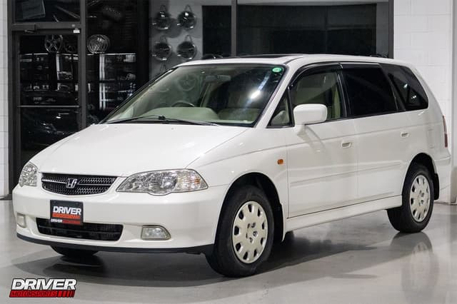 2001 Honda Odyssey JDM car for sale — photo 6 of 23
