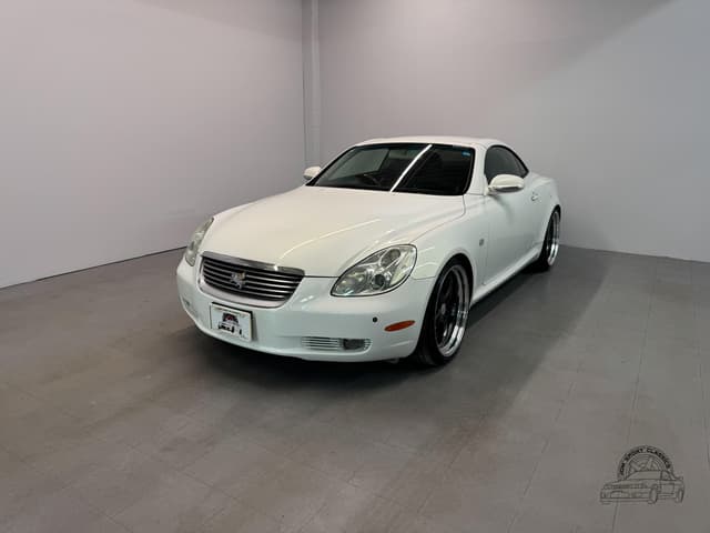 2001 Toyota Soarer JDM car for sale — photo 4 of 25