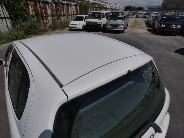 2000 Toyota Vitz JDM car for sale — photo 15 of 25