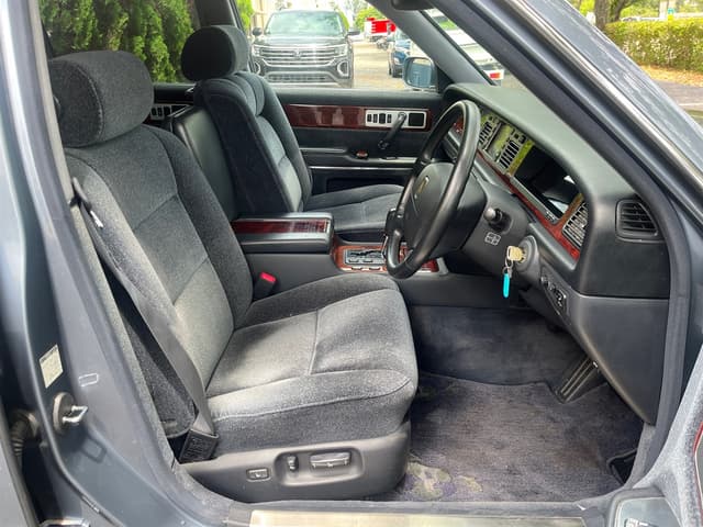 1997 Toyota Century JDM car for sale — photo 11 of 21