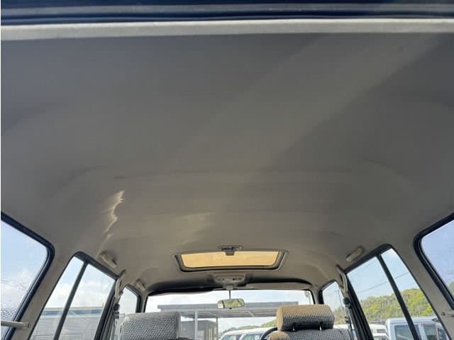 1986 Toyota Land Cruiser JDM car for sale — photo 20 of 25