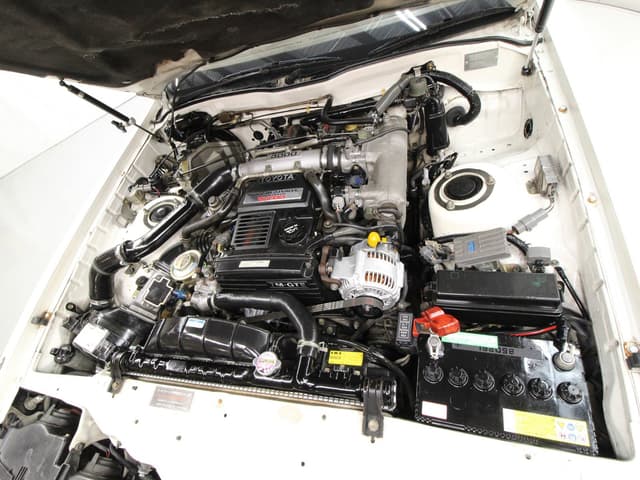 1989 Toyota Soarer JDM car for sale — photo 22 of 25