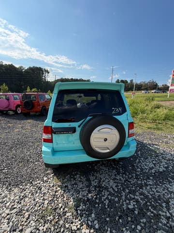 2000 Mitsubishi Pajero JDM car for sale — photo 6 of 9