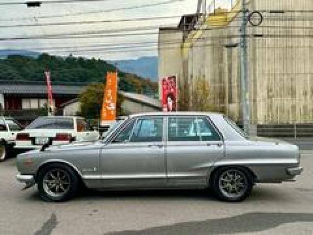 1971 Nissan Skyline JDM car for sale — photo 5 of 20