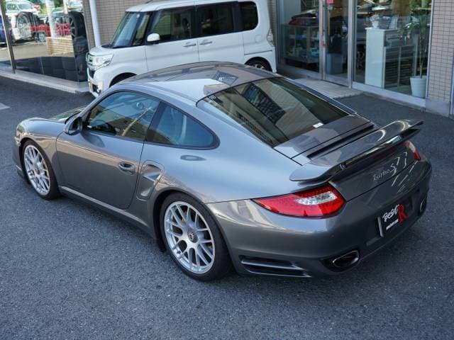 2010 Porsche 911 JDM car for sale — photo 9 of 11