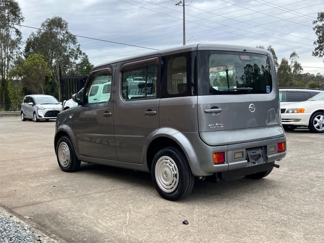 2005 Nissan Cube JDM car for sale — photo 8 of 17