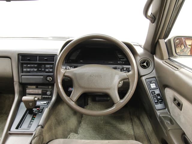 1991 Toyota Soarer JDM car for sale — photo 10 of 25