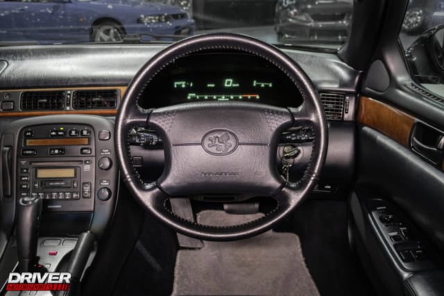 1997 Toyota Soarer JDM car for sale — photo 2 of 24