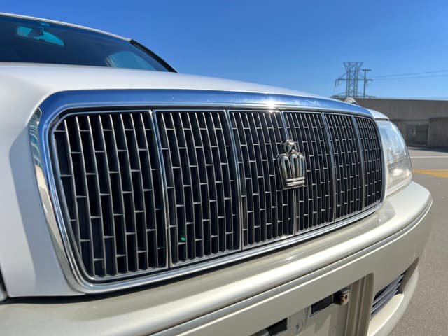 1998 Toyota Crown JDM car for sale — photo 12 of 25