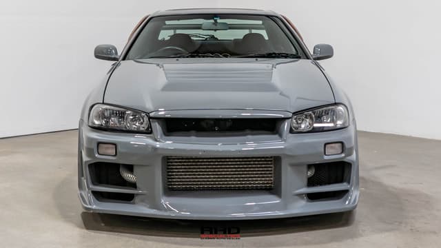1998 Nissan Skyline JDM car for sale — photo 2 of 24