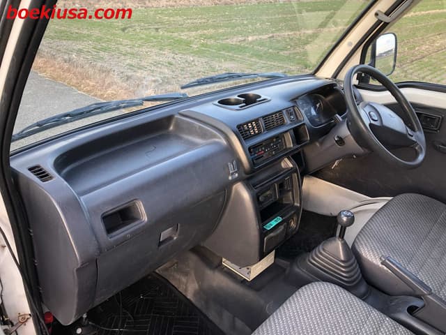1999 Daihatsu Hijet JDM car for sale — photo 9 of 22