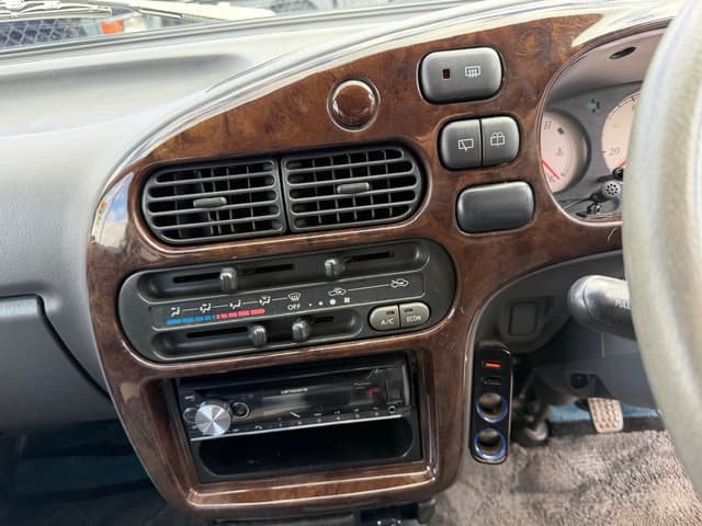 1997 Daihatsu Atrai JDM car for sale — photo 13 of 25