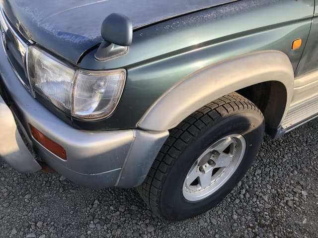 1996 Toyota Hilux Surf JDM car for sale — photo 4 of 5