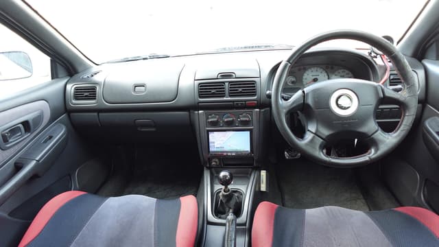 1999 Subaru Impreza WRX STI JDM car for sale — photo 11 of 12