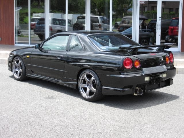 1998 Nissan Skyline JDM car for sale — photo 3 of 19
