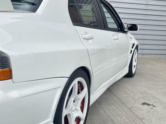 2001 Mitsubishi Lancer Evolution JDM car for sale — photo 19 of 25