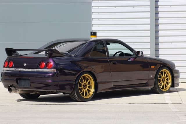 1998 Nissan Skyline JDM car for sale — photo 17 of 25