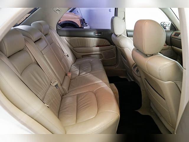 1997 Toyota Celsior JDM car for sale — photo 13 of 25