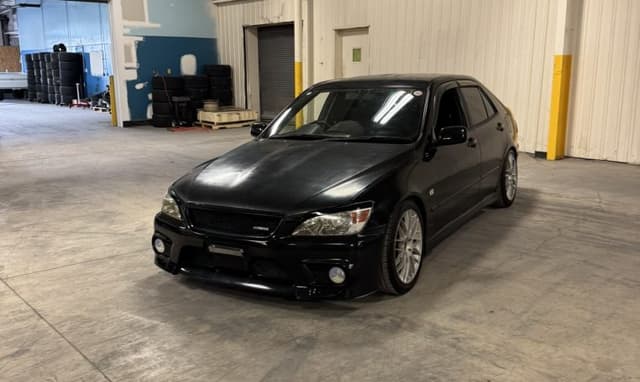 2000 Toyota Altezza JDM car for sale — photo 21 of 25