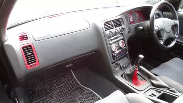 1996 Nissan Skyline JDM car for sale — photo 9 of 25