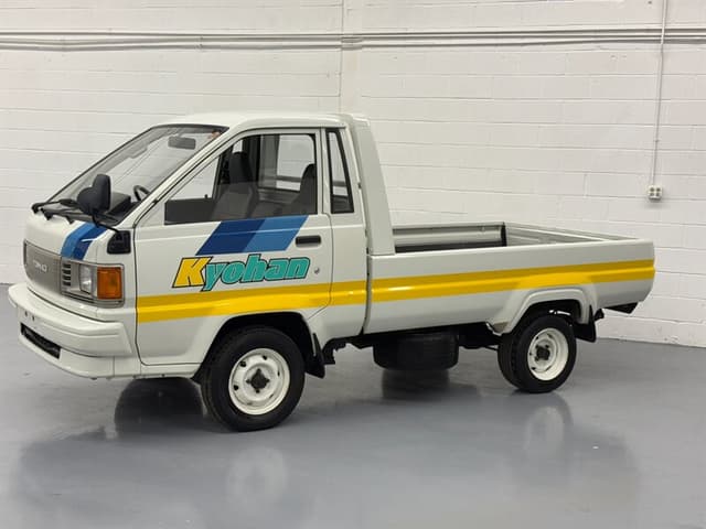 1989 Toyota Townace JDM car for sale — photo 14 of 25