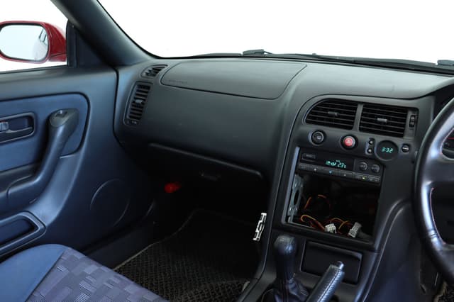 1997 Nissan Skyline JDM car for sale — photo 17 of 25