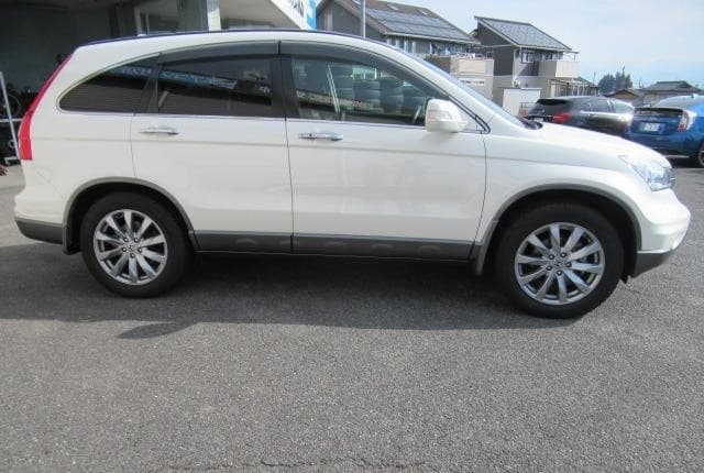 2010 Honda CR-V JDM car for sale — photo 4 of 25