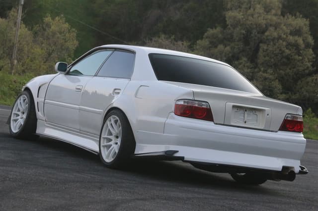 1999 Toyota Chaser JDM car for sale — photo 3 of 10
