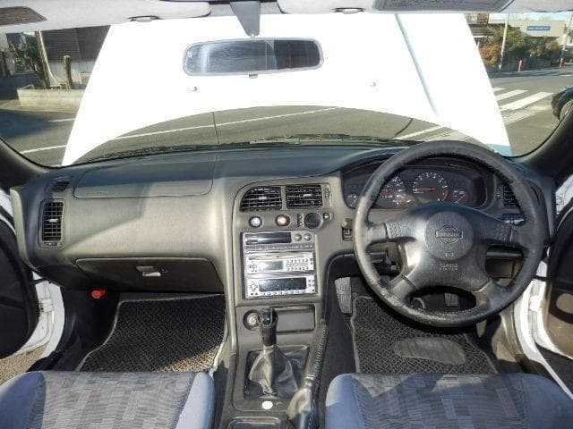 1996 Nissan Skyline JDM car for sale — photo 8 of 25