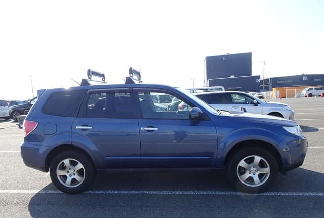 2011 Subaru Forester JDM car for sale — photo 6 of 25