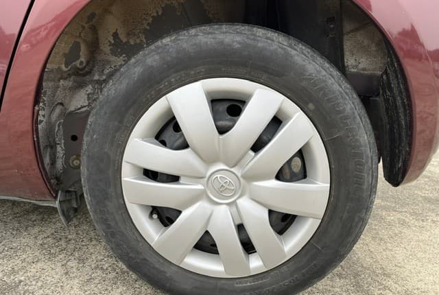 2010 Toyota Vitz JDM car for sale — photo 25 of 25