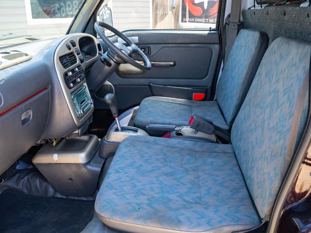 1997 Daihatsu Hijet JDM car for sale — photo 12 of 13