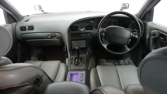 1993 Nissan President JDM car for sale — photo 12 of 23