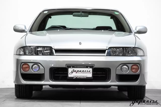 1997 Nissan Skyline JDM car for sale — photo 2 of 25