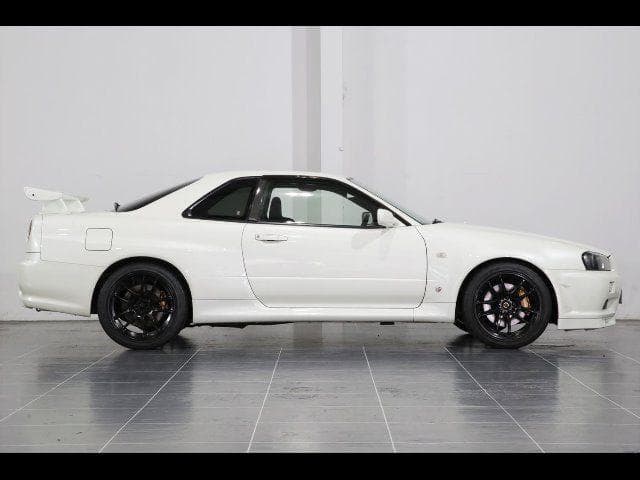 2001 Nissan Skyline JDM car for sale — photo 5 of 15