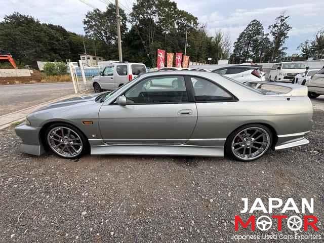 1998 Nissan Skyline JDM car for sale — photo 4 of 12