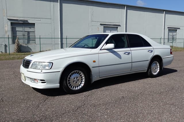 2000 Nissan Cima JDM car for sale — photo 6 of 19