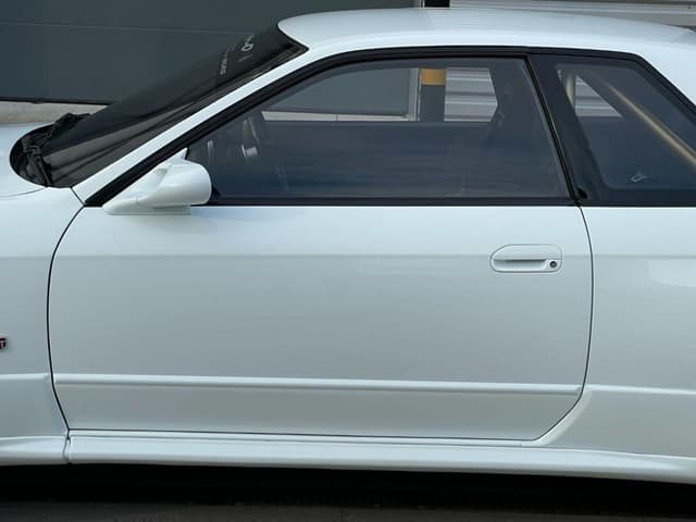 1991 Nissan Skyline JDM car for sale — photo 10 of 25