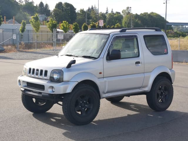 1998 Suzuki Jimny JDM car for sale — photo 10 of 25
