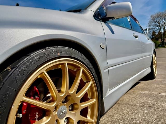 2001 Mitsubishi Lancer Evolution JDM car for sale — photo 4 of 25