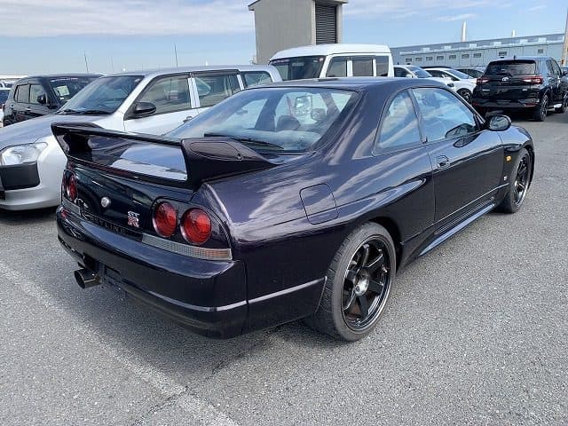 1995 Nissan Skyline JDM car for sale — photo 3 of 12