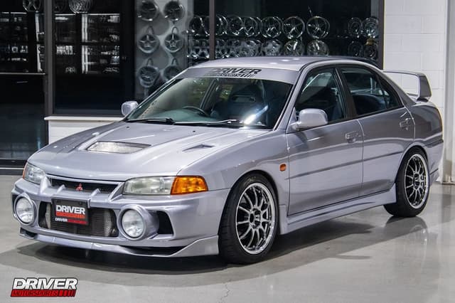 1996 Mitsubishi Lancer Evolution JDM car for sale — photo 6 of 25